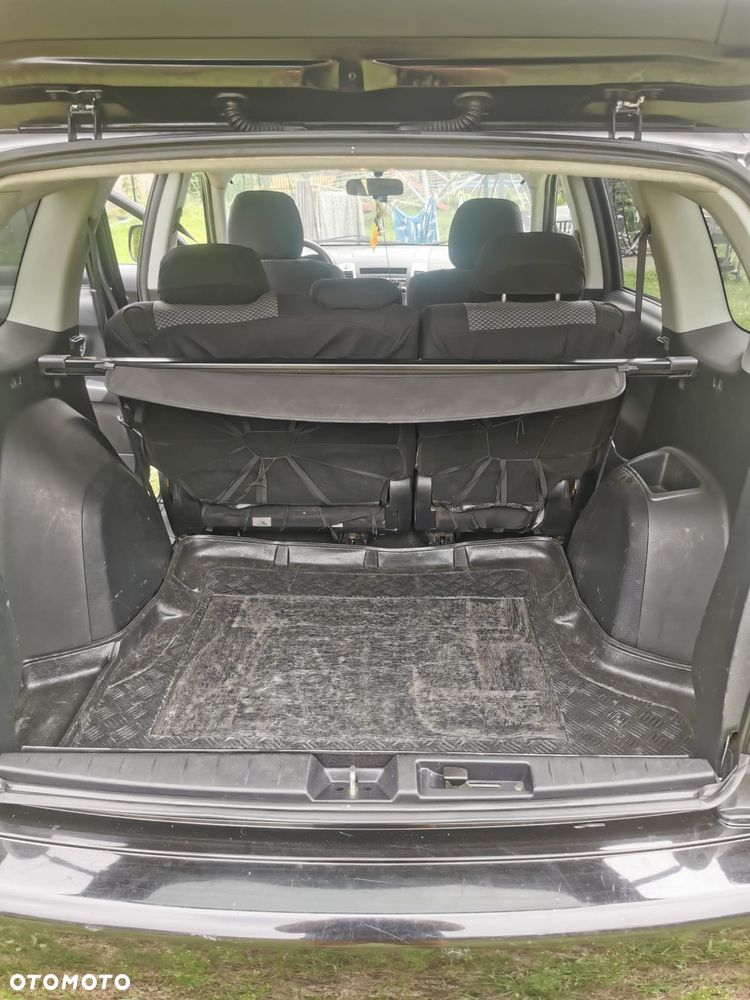 Mitsubishi Outlander 2.0 DID Instyle - 11
