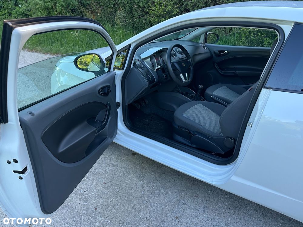 Seat Ibiza 1.2 12V Reference - 23