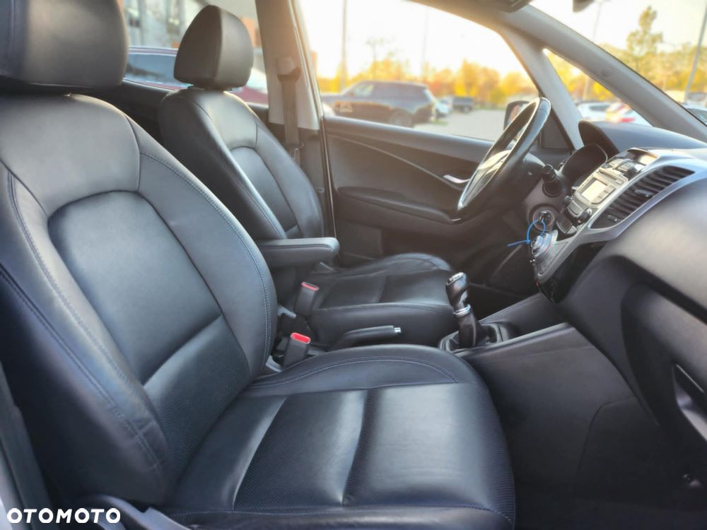 Hyundai ix20 1.4 Fifa World Cup Edition - 10