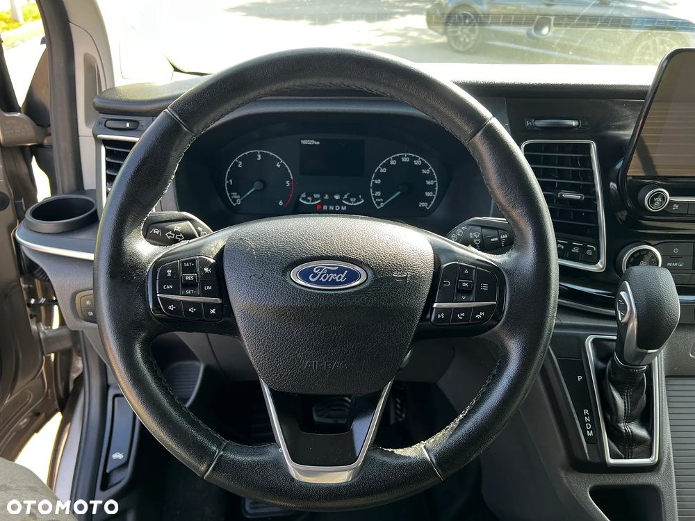 Ford Tourneo Custom 2.0 EcoBlue L1 Titanium SelectShift - 32