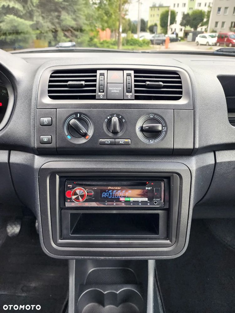 Skoda Fabia 1.2 HTP COOL Edition - 24