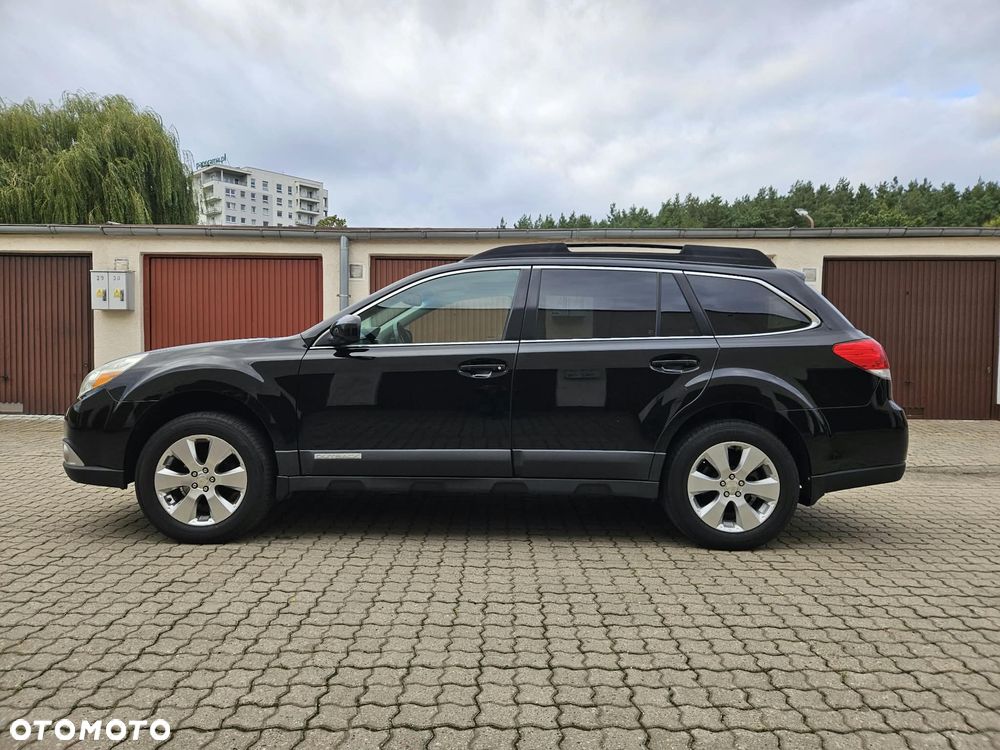 Subaru Outback - 22