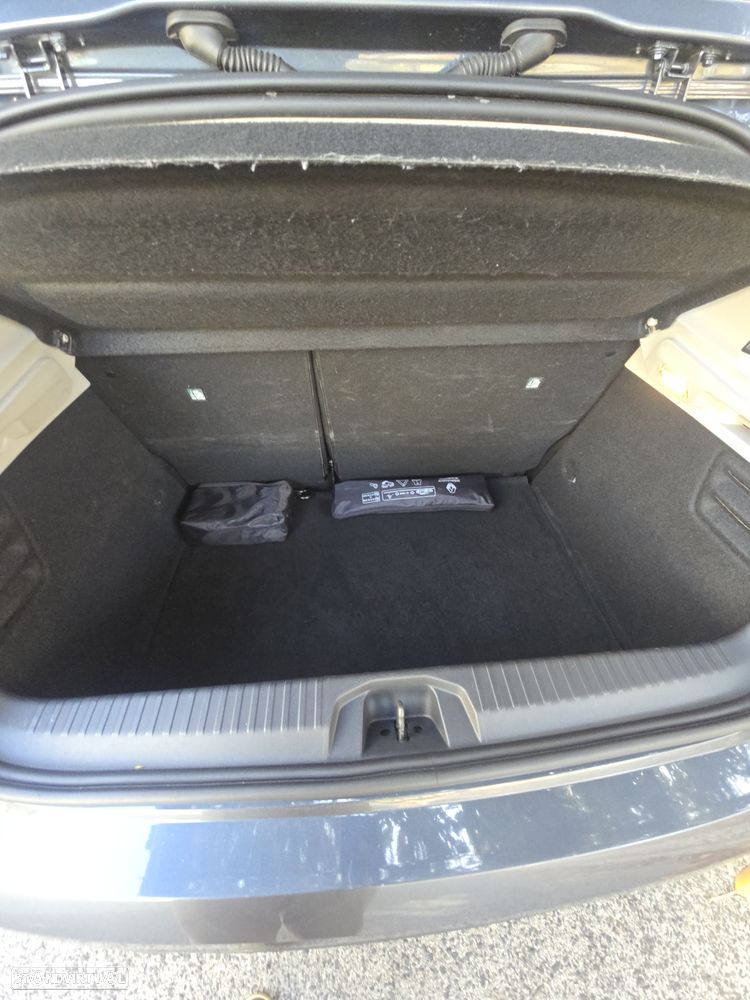 Renault Clio 1.0 TCe Limited - 33