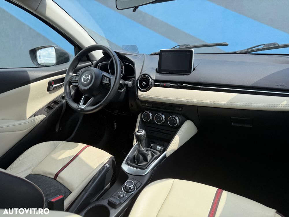 Mazda 2 SKYACTIV-G 115 (i-ELOOP) Sports-Line - 3