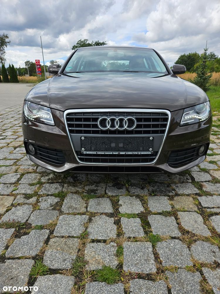 Audi A4 Limousine - 2