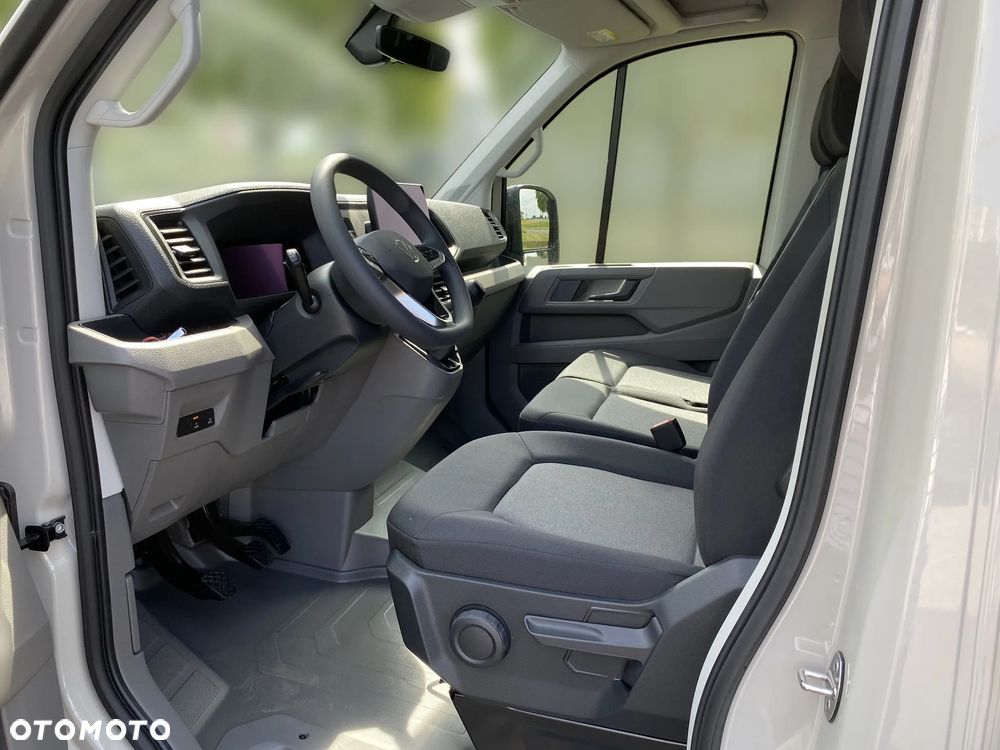 Volkswagen Crafter - 11