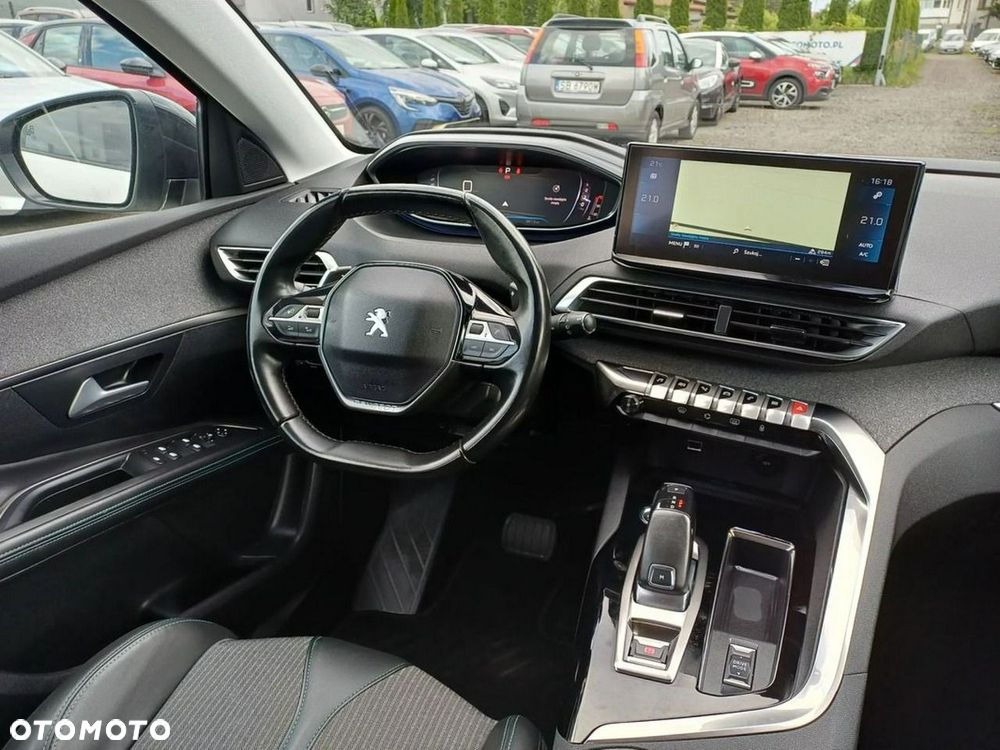 Peugeot 5008 2.0 BlueHDI Crossway S&S EAT8 - 25
