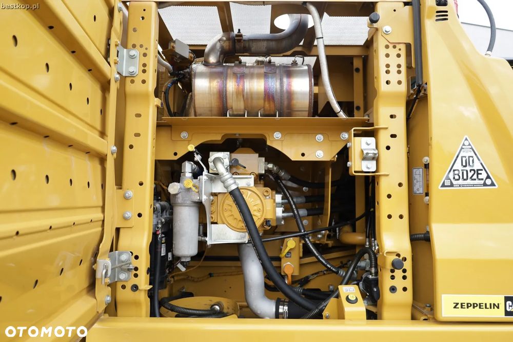 Caterpillar CAT 326 - 33