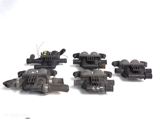 BMW 7 E38  5 E39  X5 E53  Elektrozawór 3 PIN Zawór Nagrzewnicy Wody Pompa Obiegowa 64128374995 8374995 BMW 725tds 728i 730i 735i 740d 740i 750i 316d 316i 318d 318i 320i 320d  323i 325d 325i 328i  330d 330i 335i 335d - 2