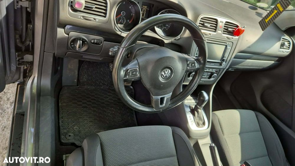 Volkswagen Golf 1.6 TDI BlueMotion Technology DPF Comfortline DSG - 5