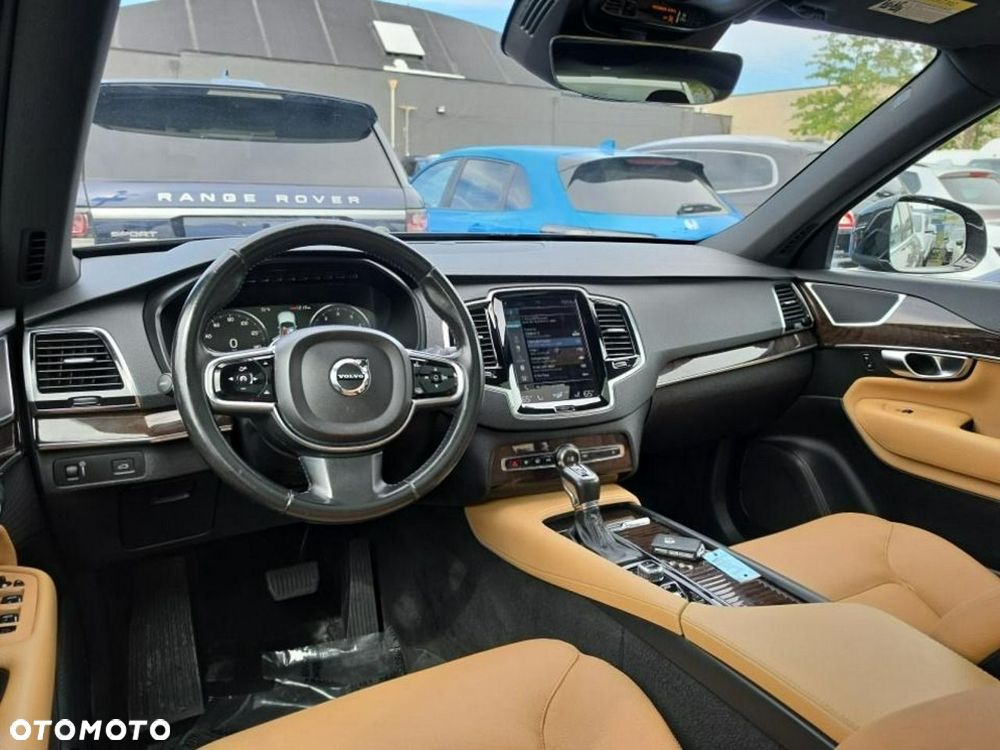 Volvo XC 90 - 6