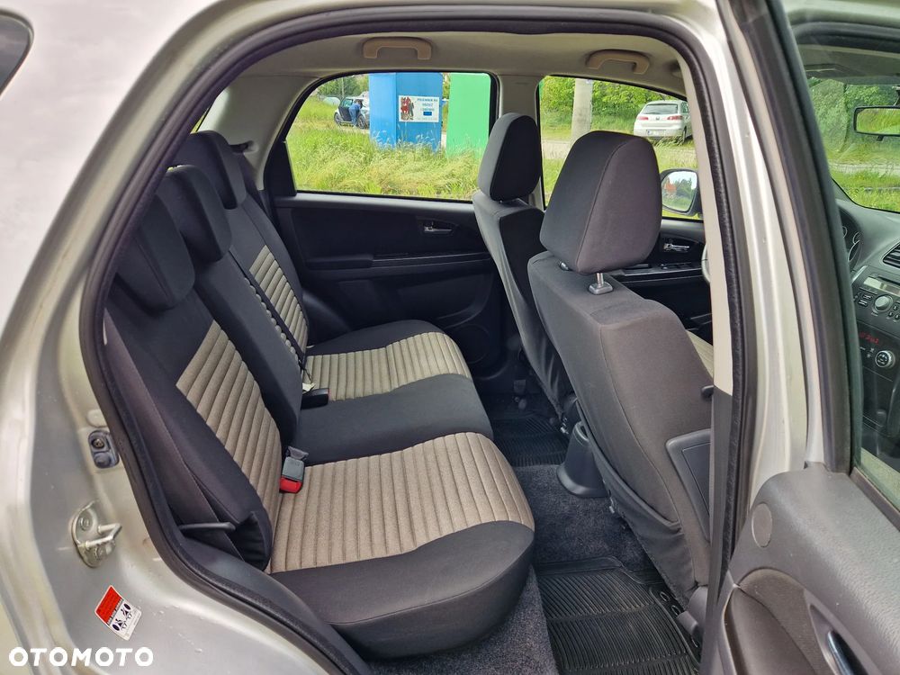 Fiat Sedici 1.6 16V 4x4 Dynamic - 9