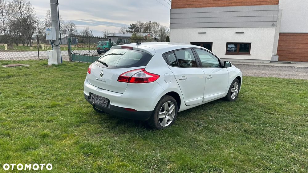 Renault Megane 1.6 16V 110 TomTom Edition - 3