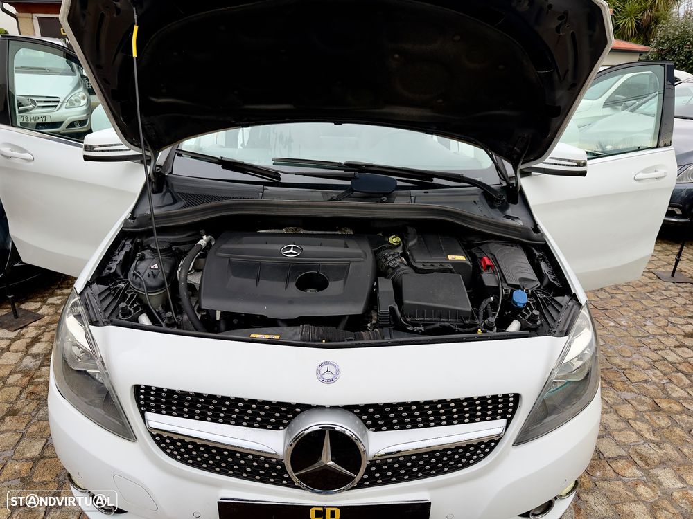 Mercedes-Benz B 180 (CDI) d 7G-DCT AMG Line - 28