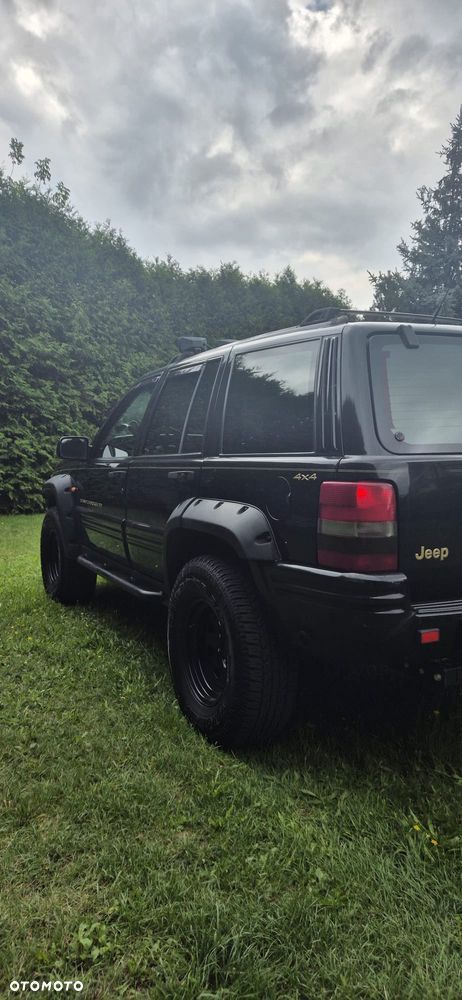 Jeep Grand Cherokee - 6