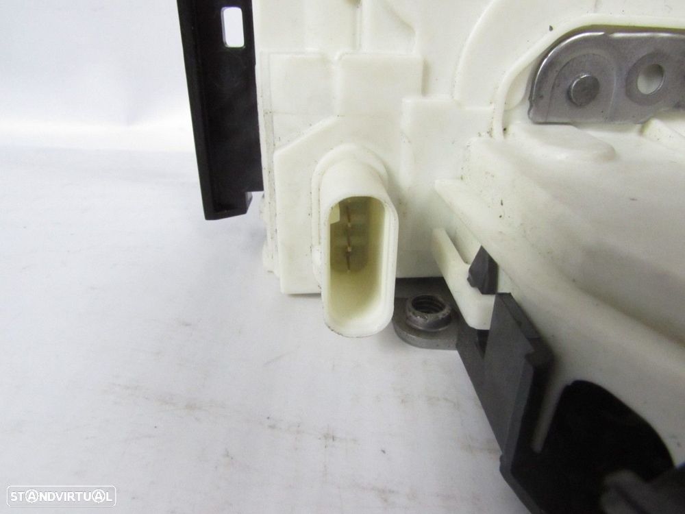 Fecho da porta Esquerdo/Frente Seminovo/ Original MERCEDES-BENZ B-CLASS (W246, W... - 3