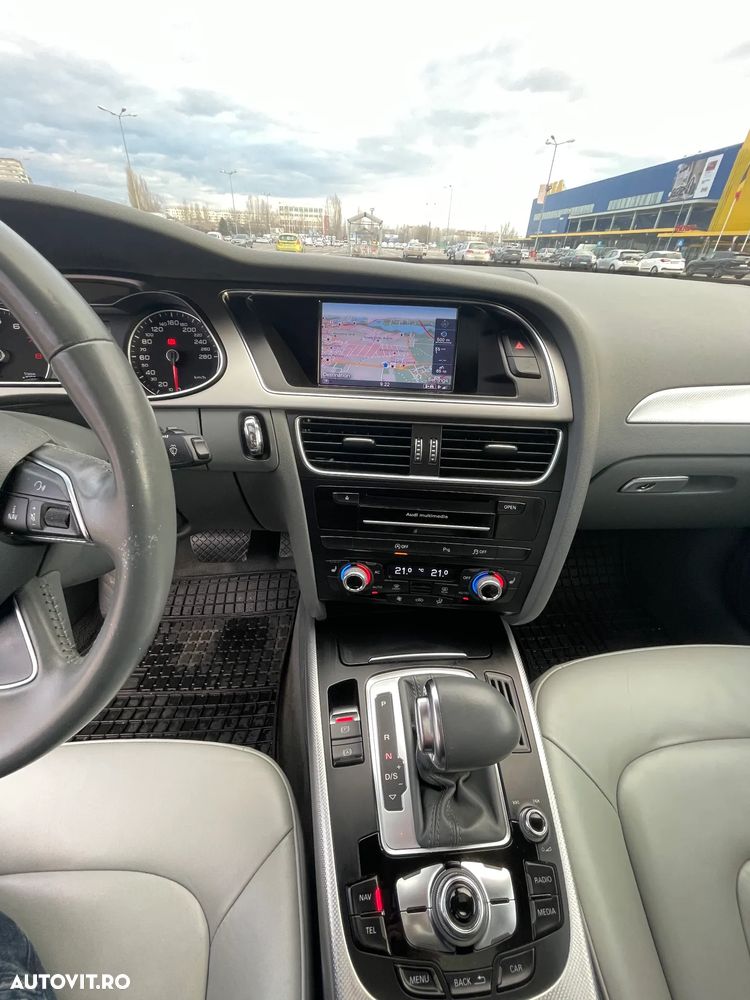 Audi A4 2.0 TFSI Quattro Stronic - 11