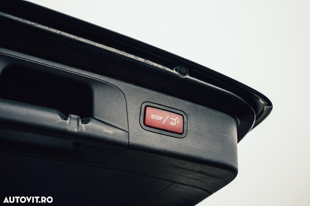 Mercedes-Benz GLC - 19