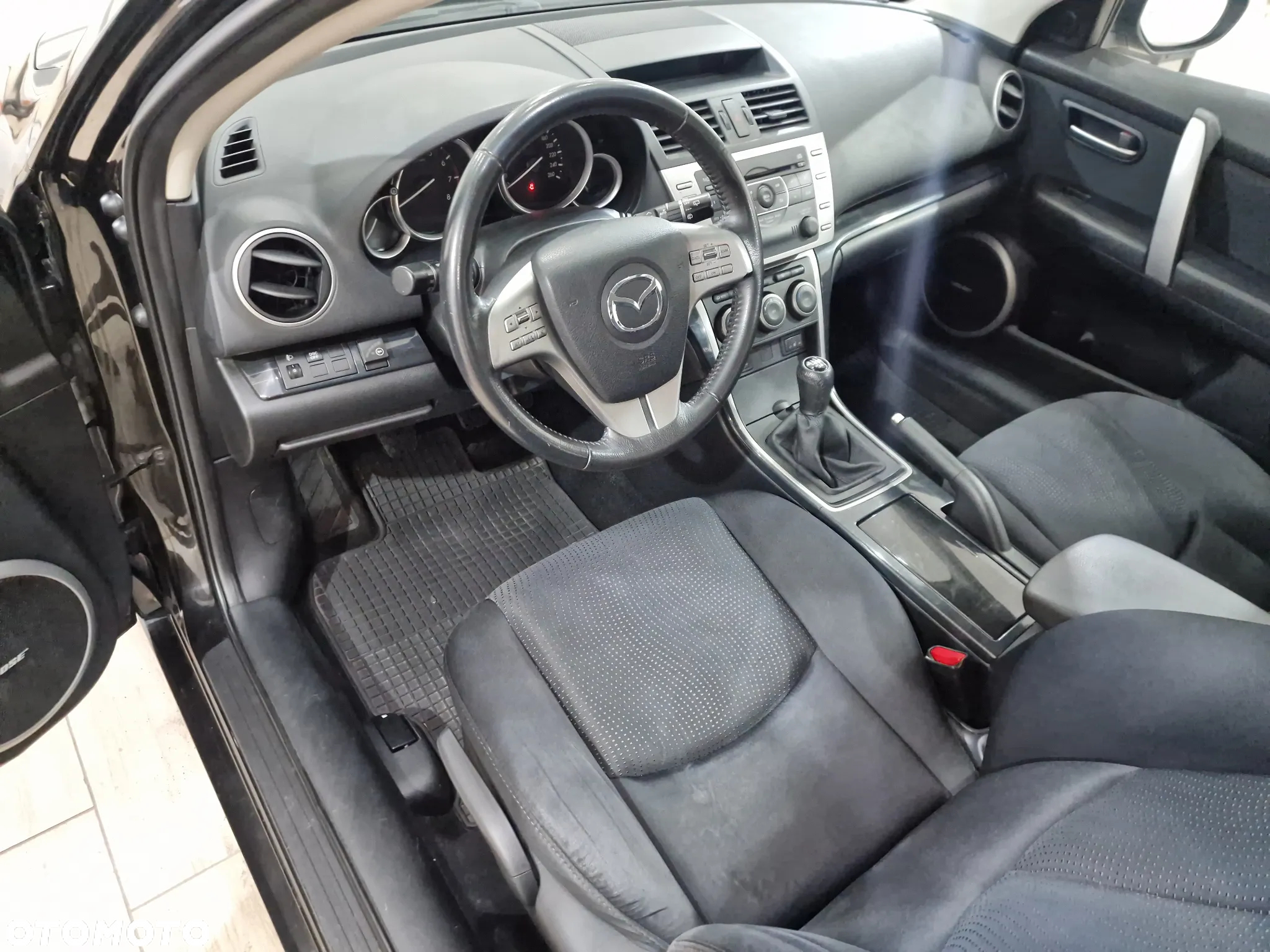 Mazda 6 2.0 Exclusive - 17