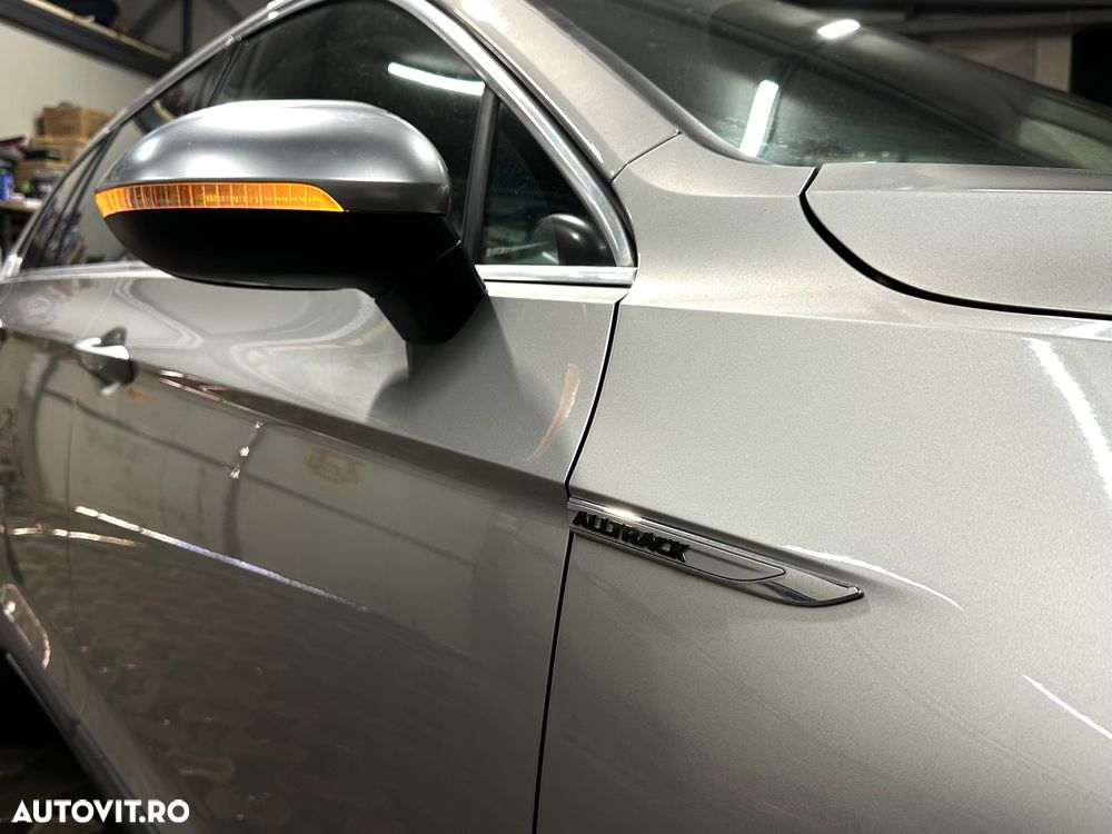 Volkswagen Passat Alltrack 2.0 TDI DSG 4Motion - 19