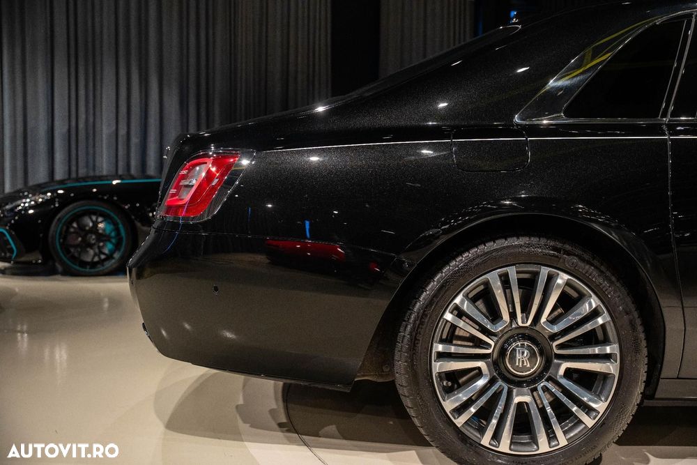Rolls-Royce Ghost - 19