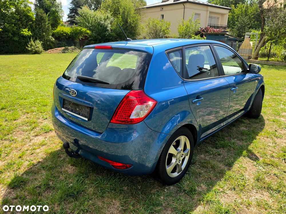 Kia Ceed 1.4 CVVT Vision - 4