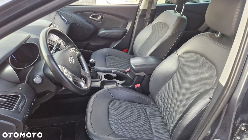 Hyundai ix35 2.0 CRDi Premium 2WD - 14