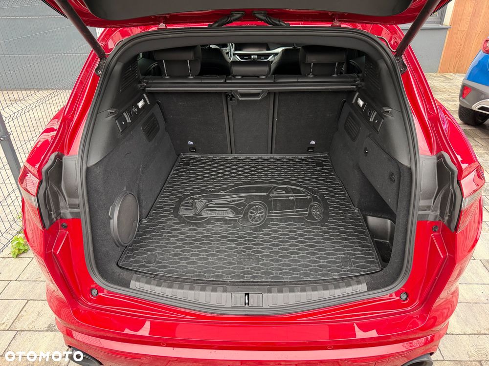 Alfa Romeo Stelvio 2.0 Turbo Veloce Q4 - 7