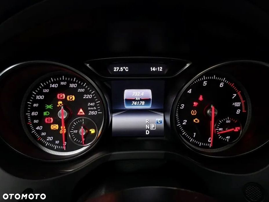 Mercedes-Benz GLA 250 4Matic 7G-DCT AMG Line - 29