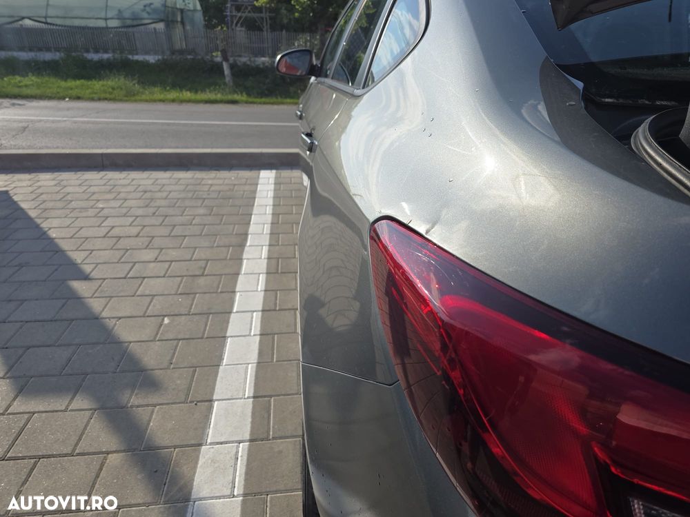 Opel Astra - 9