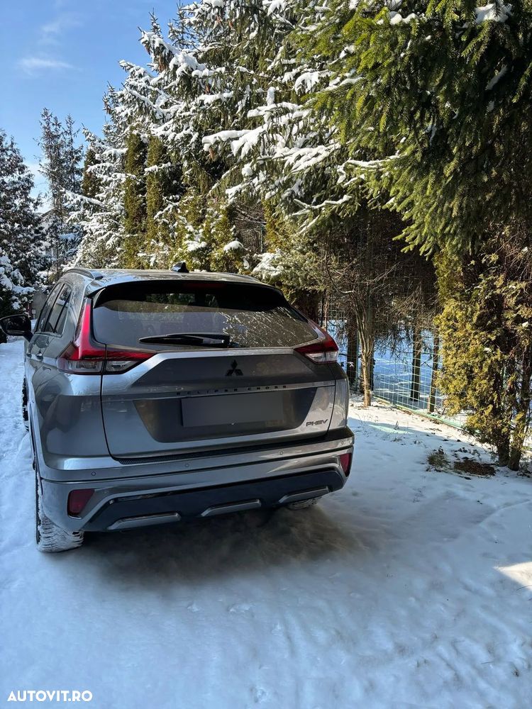 Mitsubishi Eclipse-Cross Plug-In Hybrid 4WD Plus Select - 8