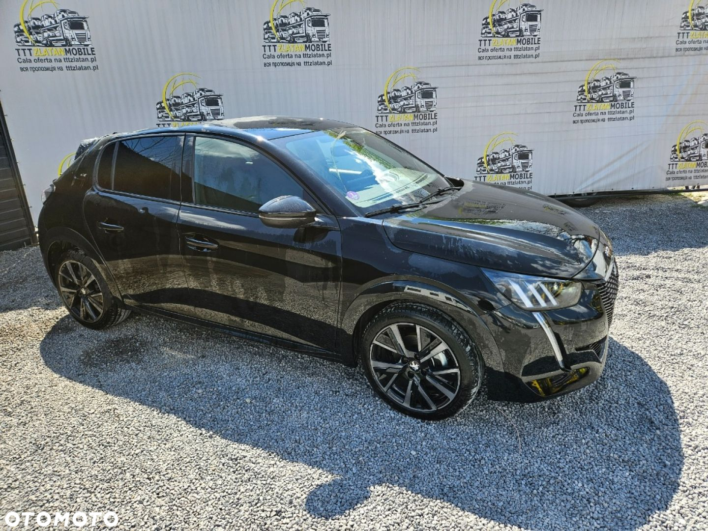 Peugeot 208 - 14