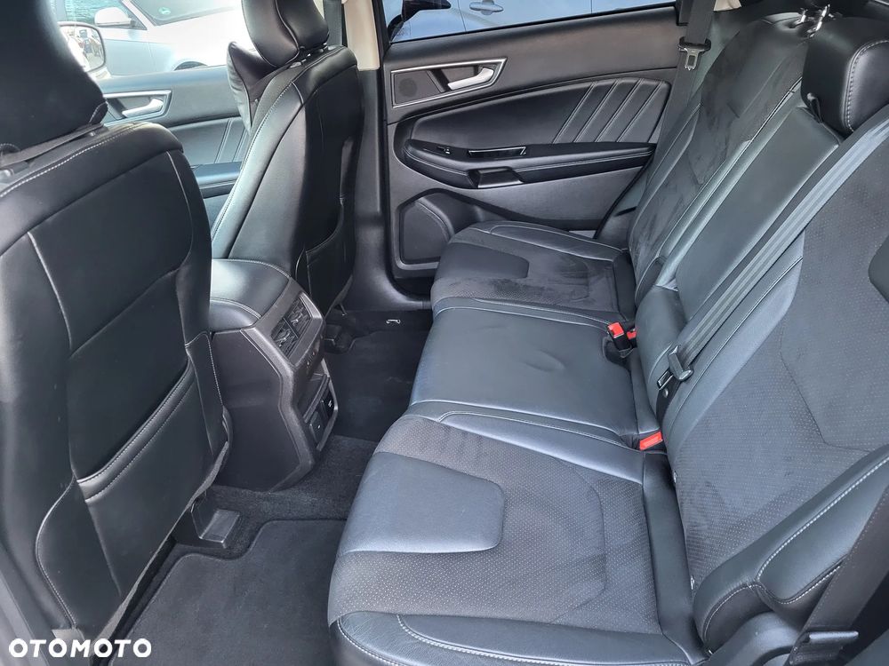 Ford Edge 2.0 TDCi Bi-Turbo 4x4 ST-LINE - 24