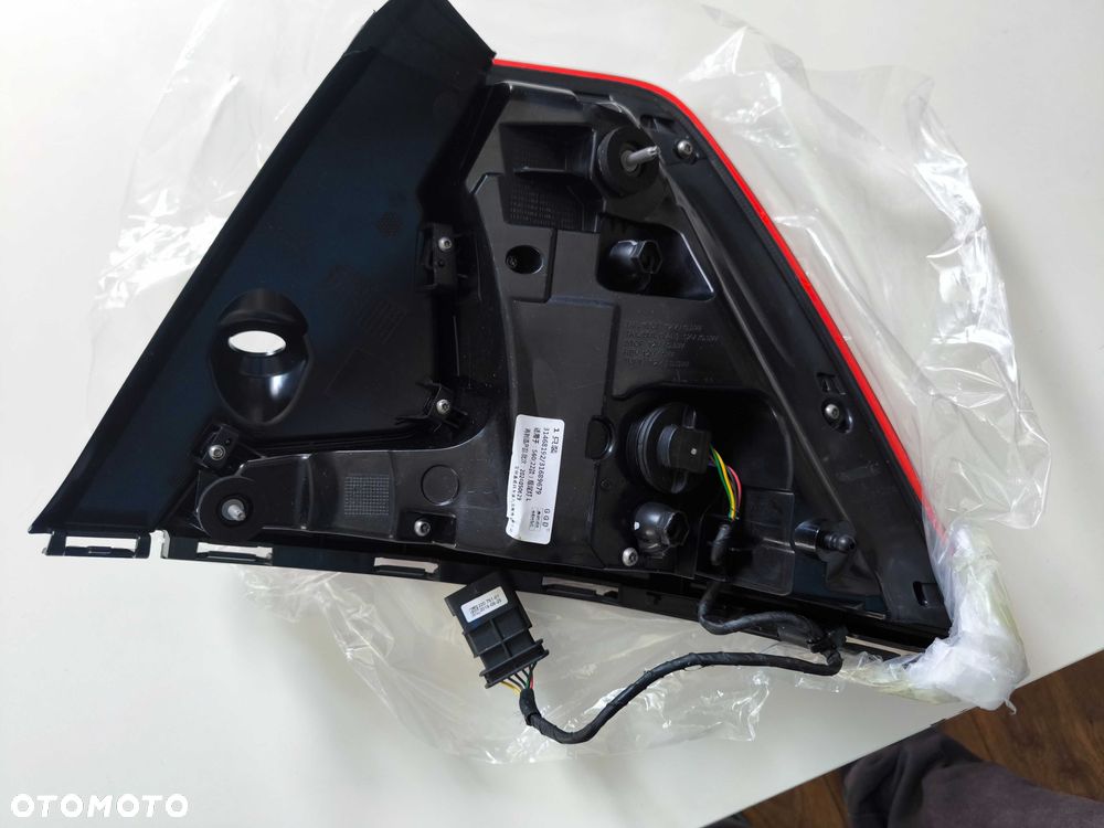 Volvo S60 III 2018 - 2025 Nowa Lampa Tylna Lewa  Europa - 4