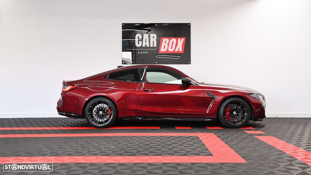BMW M4 Competition Pack 50 anos M - 22