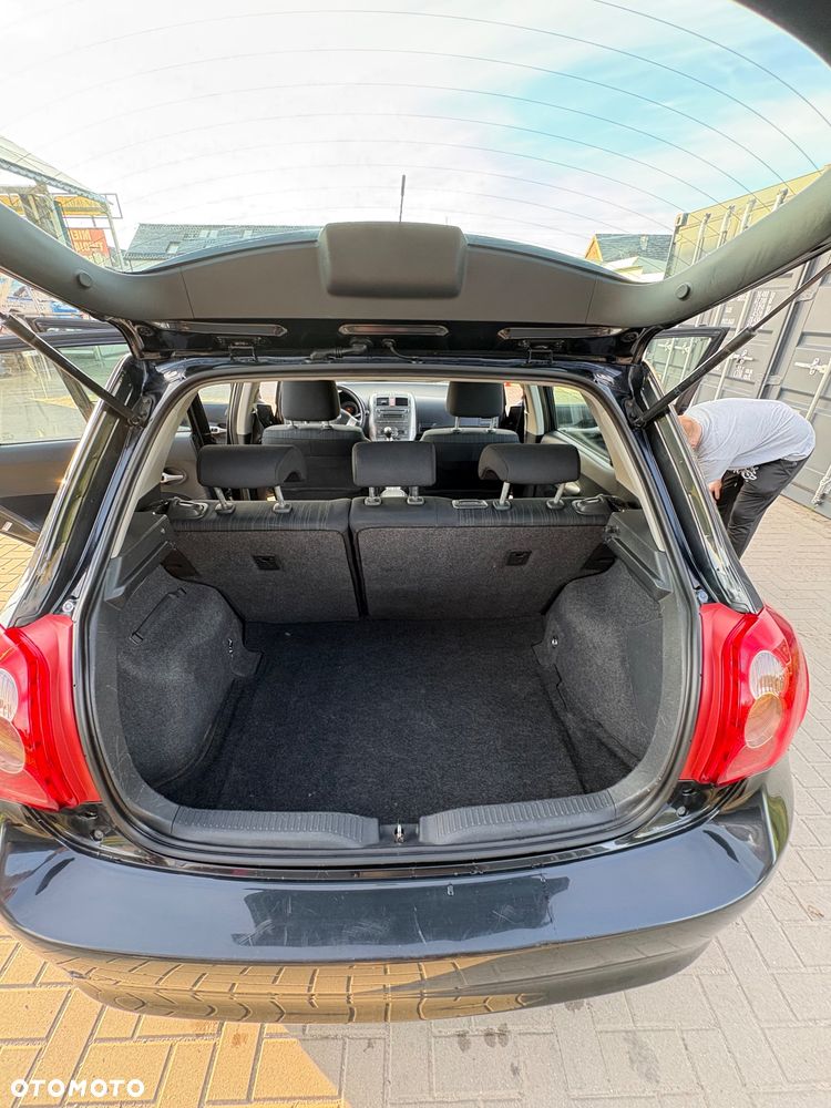 Toyota Auris 1.4 VVT-i - 23