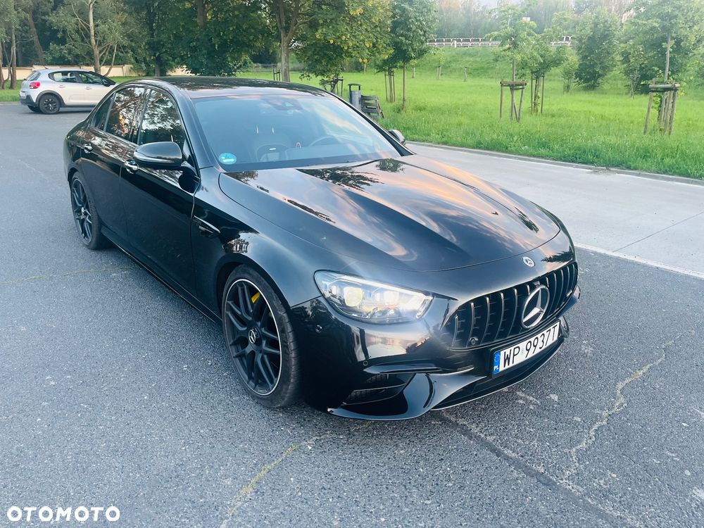 Mercedes-Benz Klasa E AMG 63 S 4-Matic+ - 5