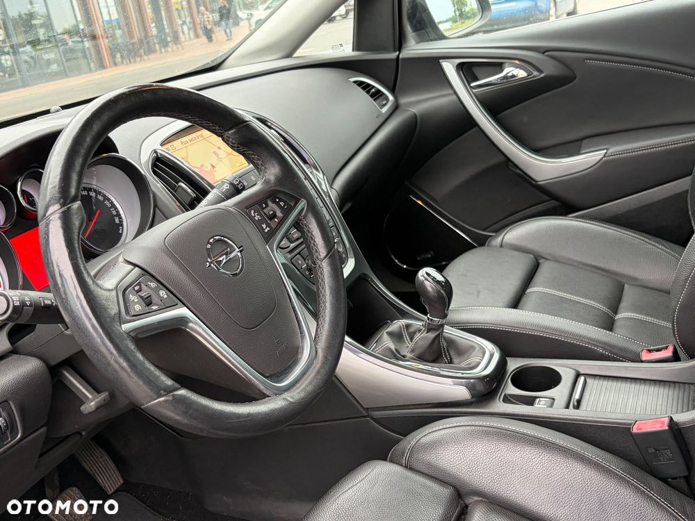 Opel Astra - 11