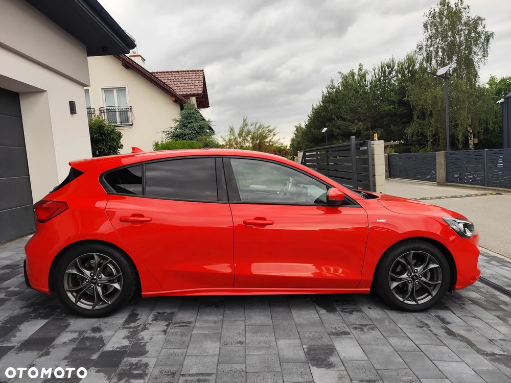 Ford Focus 1.0 EcoBoost ST-Line - 6