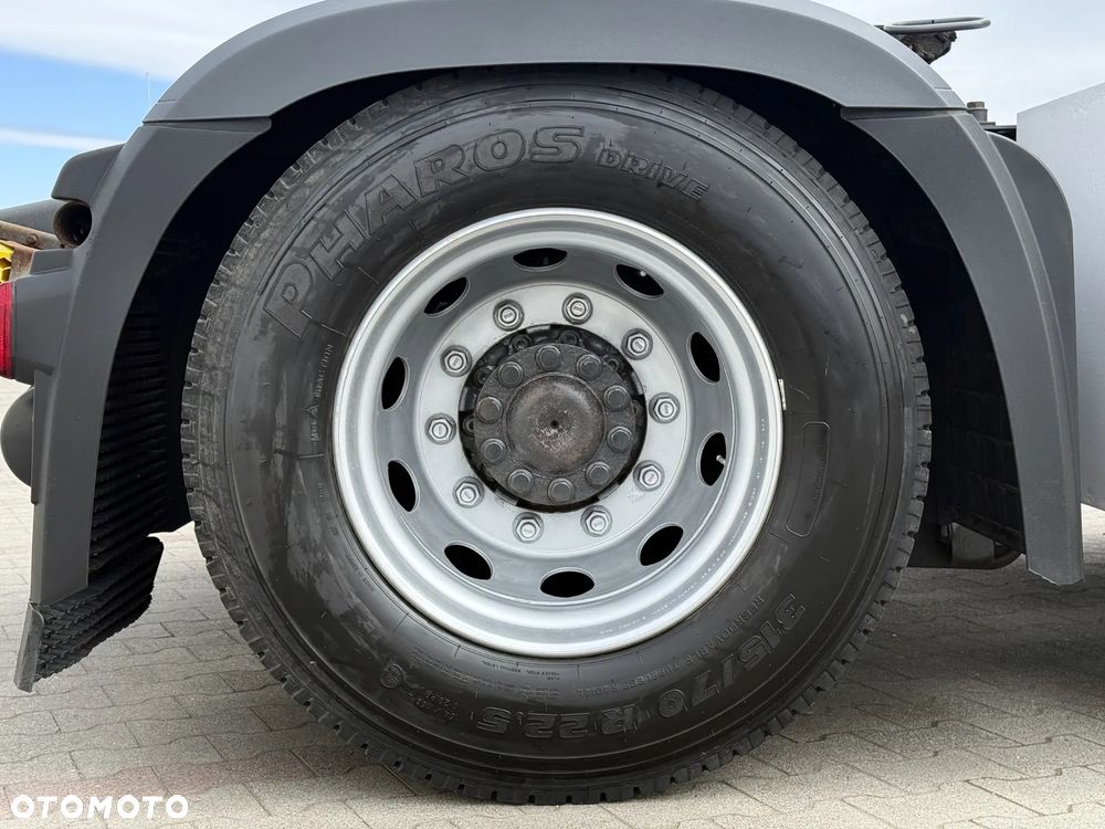 Mercedes-Benz ACTROS 1845 / STANDARD / SALON PL - 15