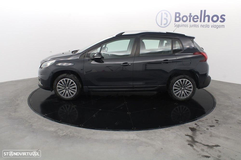 Peugeot 2008 1.2 PureTech Allure - 4