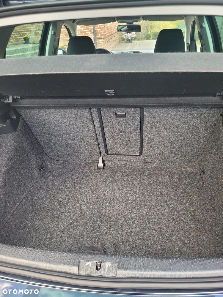 Volkswagen Golf 1.2 TSI Team - 24