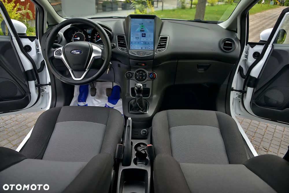 Ford Fiesta 1.25 Titanium EU5 - 33