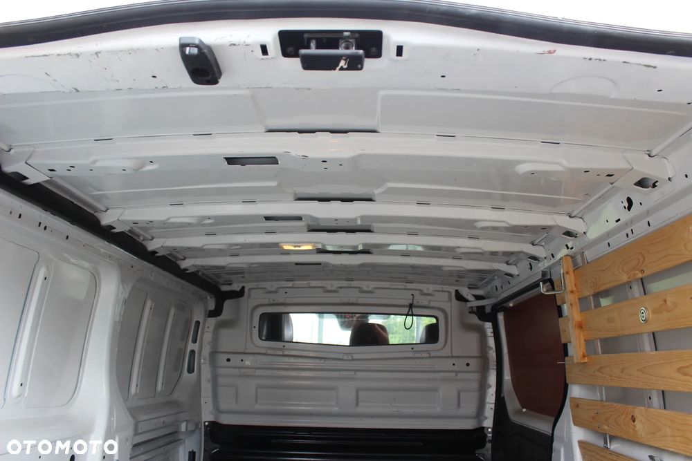 Renault Trafic - 31
