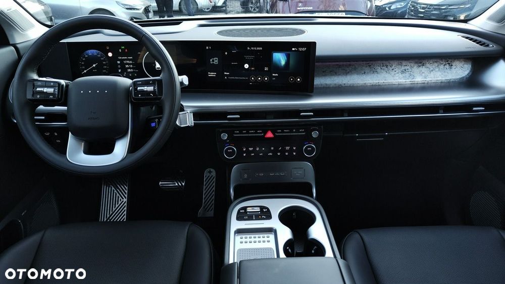 Hyundai IONIQ 9 110kWh Calligraphy AWD - 18