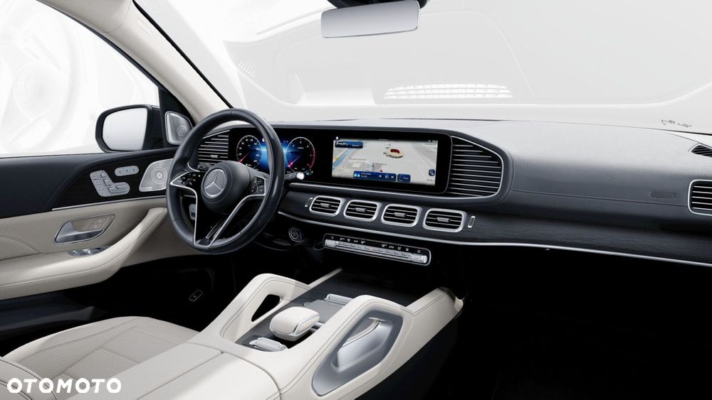 Mercedes-Benz GLS - 8