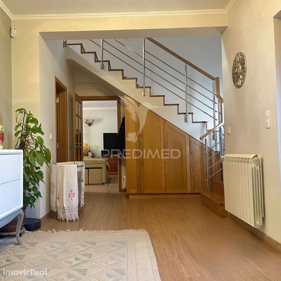 Moradia T4 e terreno com 4087 m2 - Grande imagem: 5/37