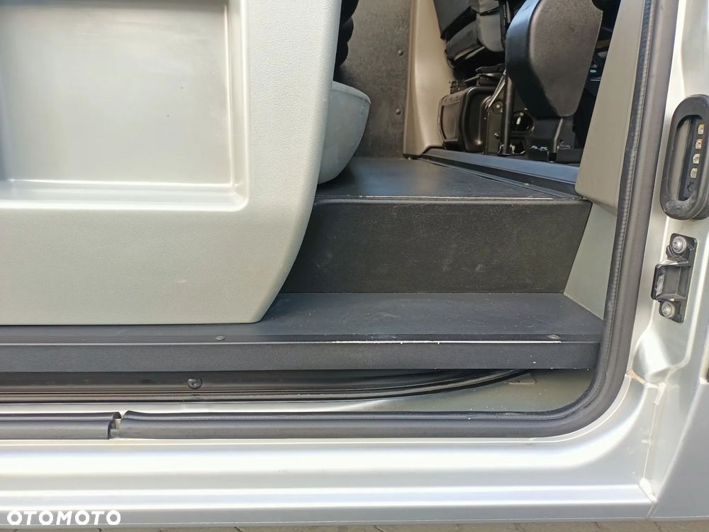 Renault MASTER Opel MOVANO - 37