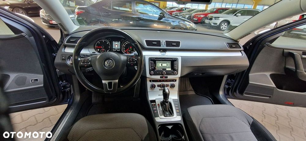 Volkswagen Passat Alltrack - 14