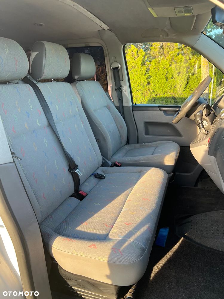 Volkswagen Transporter - 18